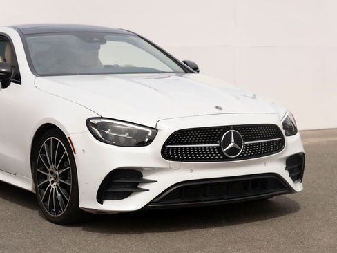 Used 2023 Mercedes-Benz E 450 Coupe image 3
