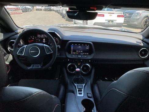 Used 2021 Chevrolet Camaro ZL1 RWD image 17