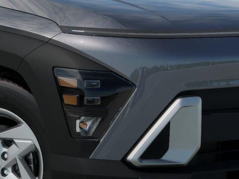 New 2027 Hyundai Kona SE FWD image 9