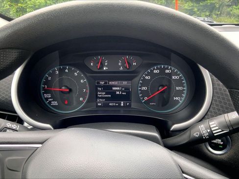 Used 2025 Chevrolet Malibu LT FWD image 21