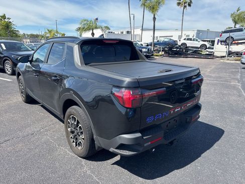 Used 2023 Hyundai Santa Cruz SEL Premium image 5