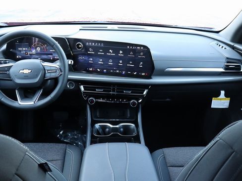 New 2026 Chevrolet Traverse LT w/ Driver Confidence Package image 21