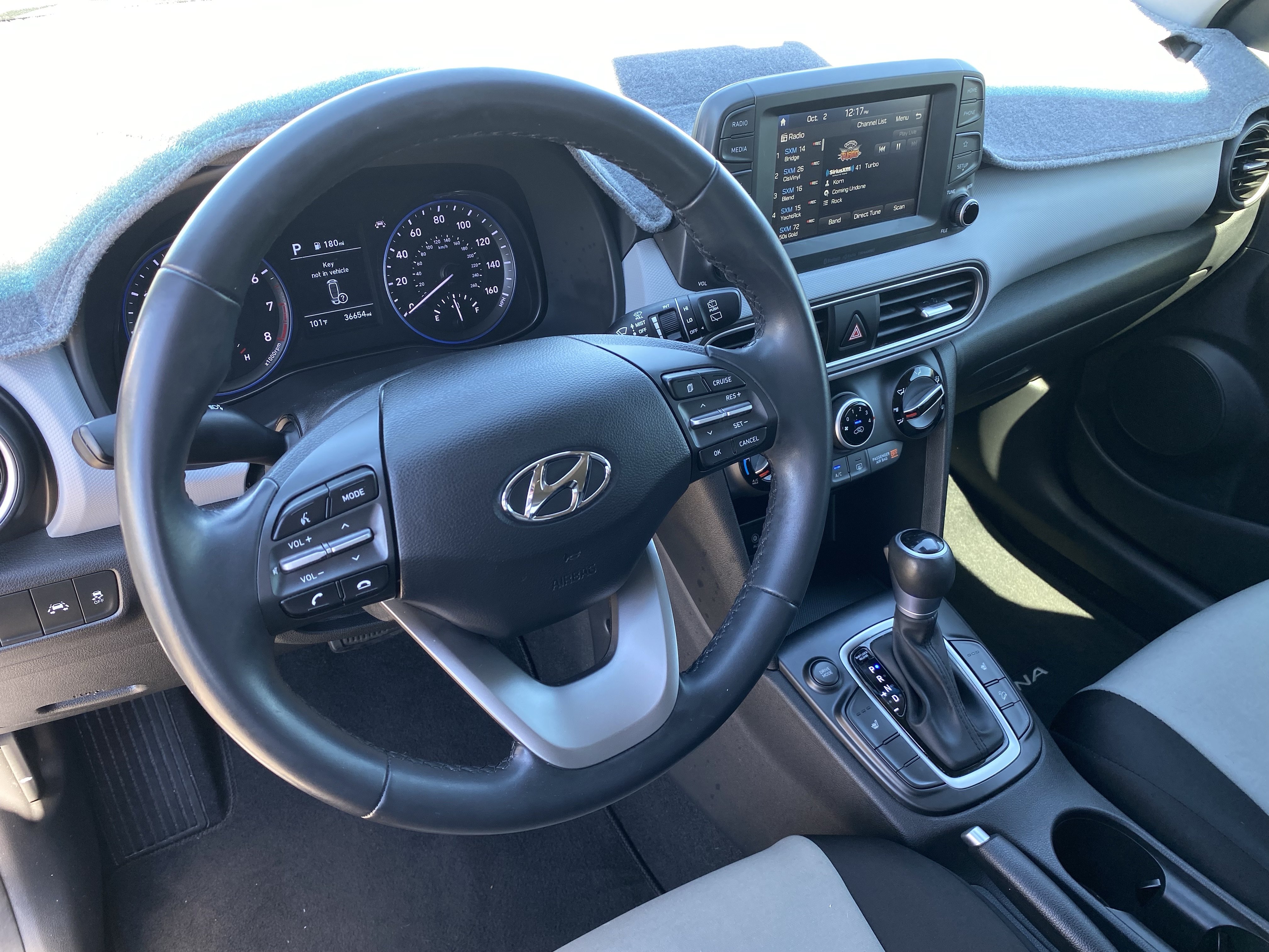 Used 2020 Hyundai Kona SEL FWD image 18