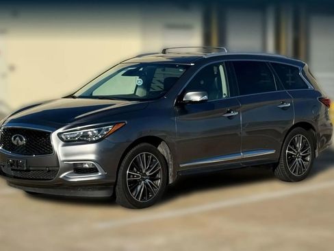 Used 2016 INFINITI QX60 FWD w/ Deluxe Technology Package image 3