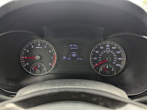 Used 2020 Kia Optima LX image 22