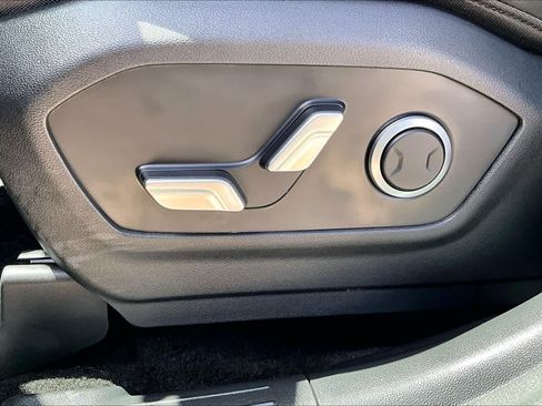 Used 2026 Hyundai Santa Fe SEL AWD/4WD image 36