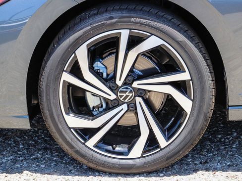 New 2026 Volkswagen Jetta SEL FWD image 11