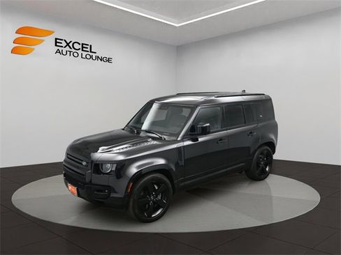 Used 2023 Land Rover Defender 110 X-Dynamic SE image 40