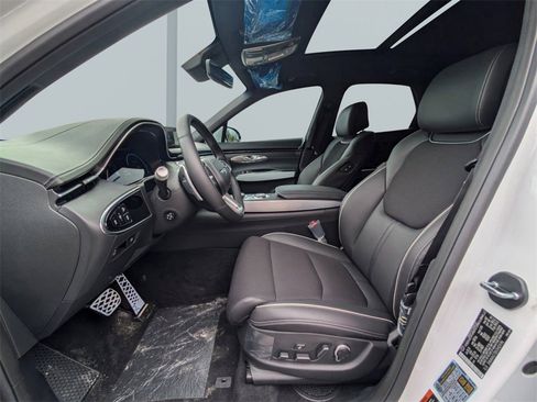 New 2025 Genesis GV70 2.5T w/ Sport Prestige Package image 23