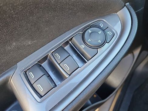 Used 2023 Chevrolet Malibu LT image 32