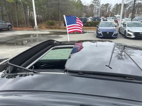 Used 2024 Chevrolet Malibu LT image 9