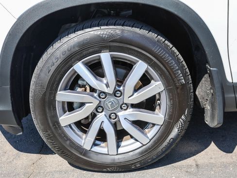 Used 2020 Honda Pilot EX image 29
