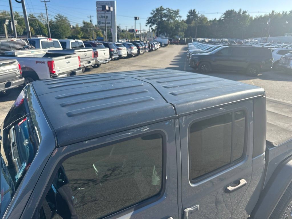 Used 2020 Jeep Gladiator Rubicon AWD/4WD image 31