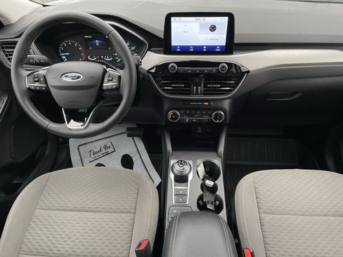 Used 2022 Ford Escape SE w/ Cold Weather Package image 15