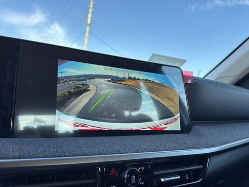 New 2026 Nissan Kicks S image 20