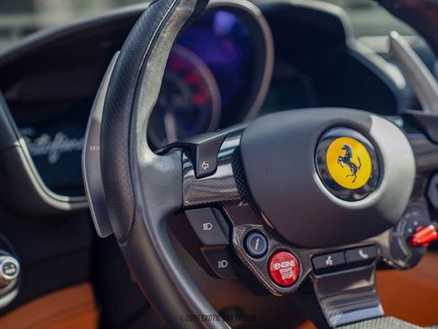 Used 2019 Ferrari Portofino image 40