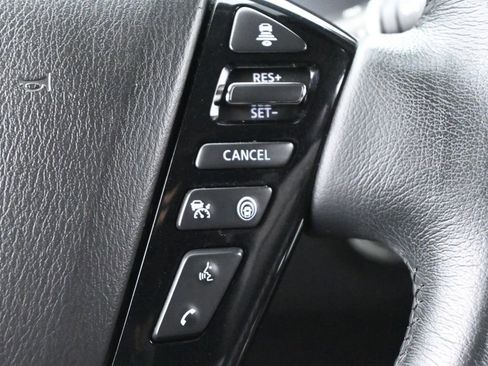 Used 2023 Nissan Armada SL w/ Captain's Chairs Package RWD image 9