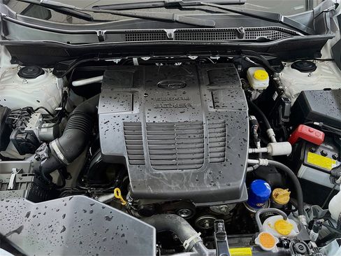 Used 2024 Subaru Forester Premium image 29