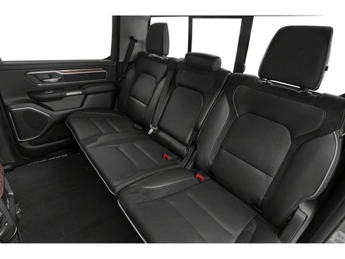 Used 2019 RAM 1500 Laramie AWD/4WD image 12