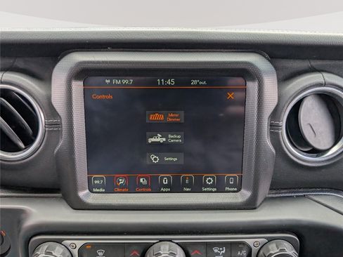 Used 2022 Jeep Gladiator Overland w/ Popular Equipment Package AWD/4WD image 26