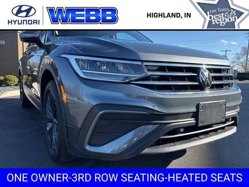 Used 2024 Volkswagen Tiguan SE FWD image 2