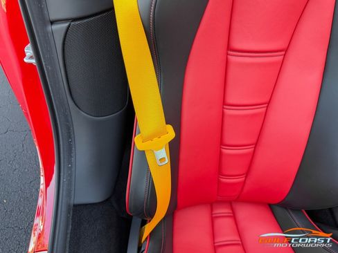 Used 2015 Ferrari 458 Spider image 39