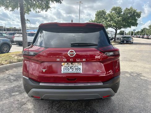 Used 2021 Nissan Rogue SL w/ Premium Package FWD image 6