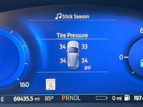Used 2022 Ford Escape Titanium w/ Titanium Premium Package FWD image 36