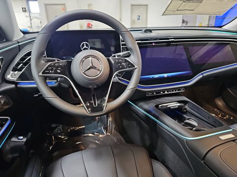 New 2026 Mercedes-Benz E 350 Sedan image 16