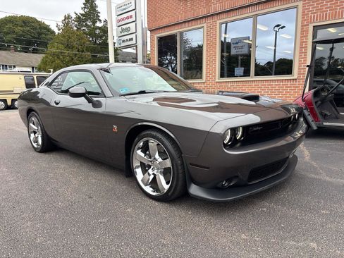 Used 2020 Dodge Challenger R/T Scat Pack w/ Plus Package image 32