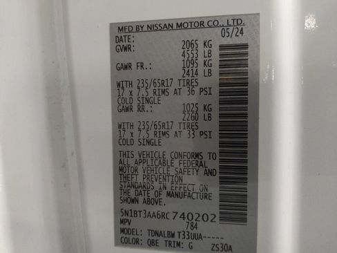 Used 2024 Nissan Rogue S FWD image 33