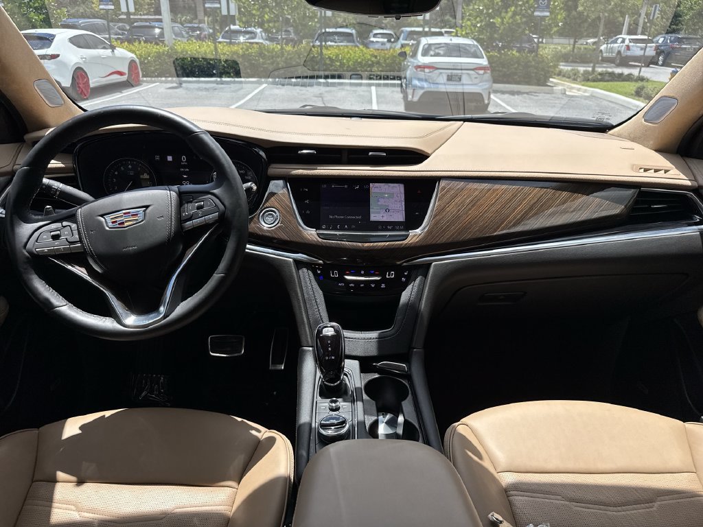 Used 2024 Cadillac XT6 Sport w/ Platinum Package AWD/4WD image 14