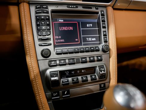 Used 2006 Porsche 911 Carrera S image 13