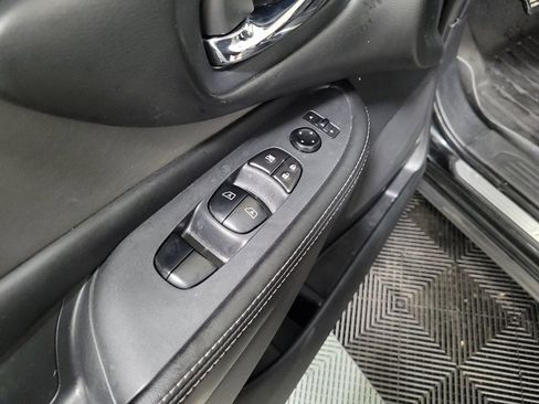 Used 2019 Nissan Murano S AWD/4WD image 27