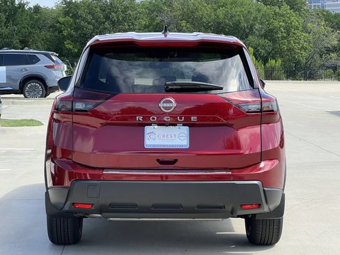 New 2026 Nissan Rogue SV w/ Cold Weather Package FWD image 5
