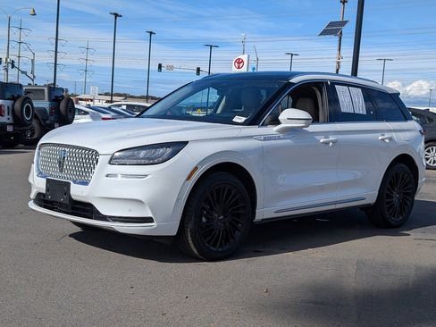 Used 2022 Lincoln Corsair Reserve w/ Luxury Package image 11