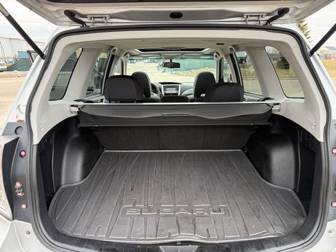 Used 2010 Subaru Forester 2.5XT Premium w/ Popular Equipment Group 1B image 24