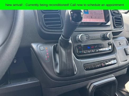 Used 2025 RAM ProMaster 2500 w/ U-Haul Equipment Group FWD image 17