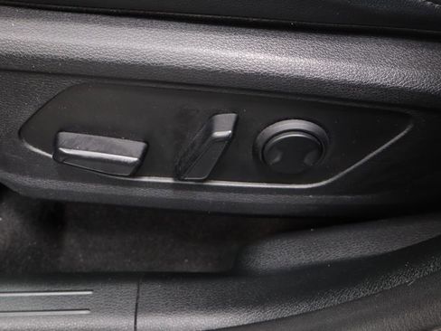 Used 2023 Kia Sportage EX image 25