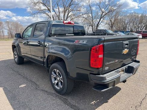 Used 2017 Chevrolet Colorado Z71 AWD/4WD image 6