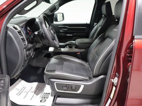 Used 2025 RAM 1500 Laramie w/ Sport Appearance Package AWD/4WD image 11