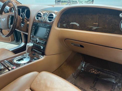 Used 2006 Bentley Flying Spur Flying Spur image 23