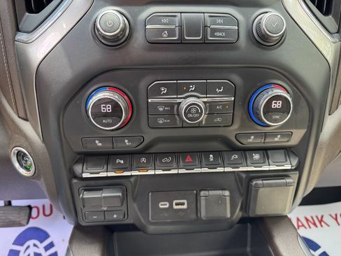 Used 2021 Chevrolet Silverado 1500 RST w/ Texas Edition Plus RWD image 16