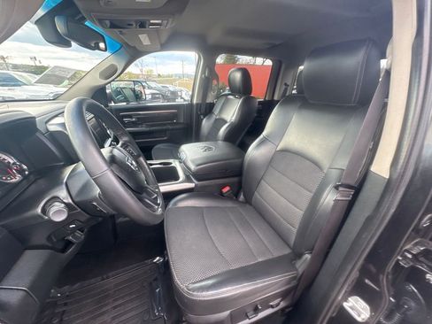 Used 2015 RAM 1500 Sport w/ Black Ram 1500 Sport Group AWD/4WD image 11