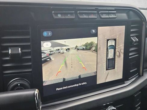 Used 2024 Ford F250 Platinum w/ FX4 Off-Road Package image 14