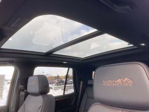 New 2026 Chevrolet Tahoe High Country image 13