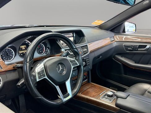 Used 2013 Mercedes-Benz E 350 Sedan image 15