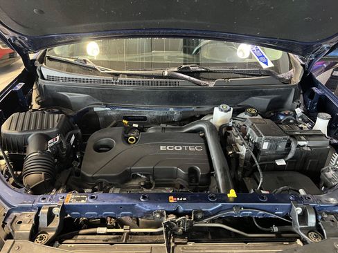 Used 2022 Chevrolet Equinox LT AWD/4WD image 9