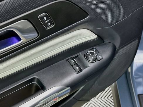 Used 2025 Ford Mustang GT Premium RWD image 17