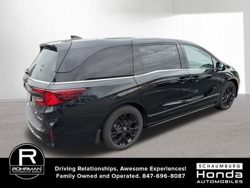 Used 2025 Honda Odyssey Sport-L image 6